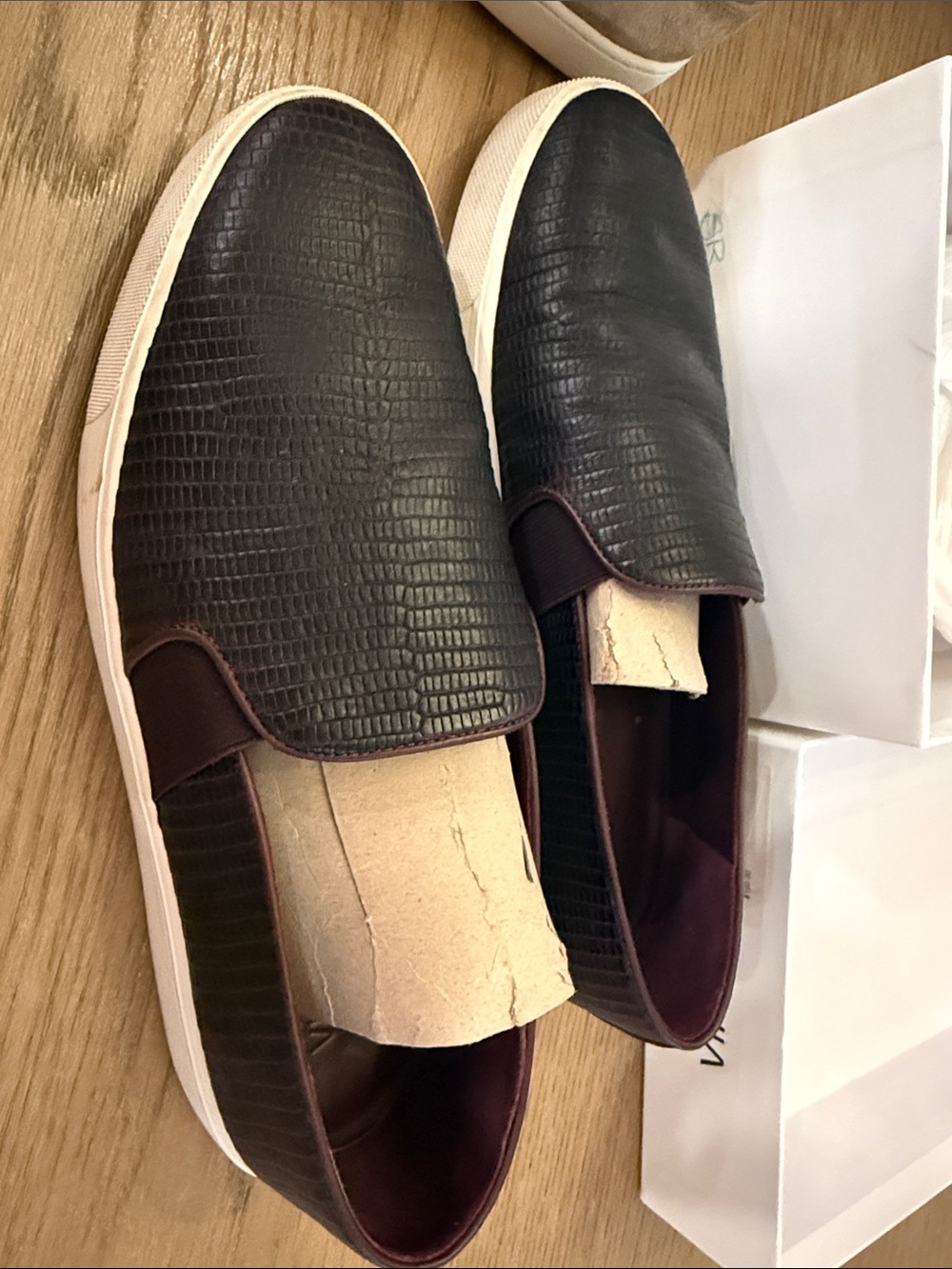 Vince Sneaker Lot